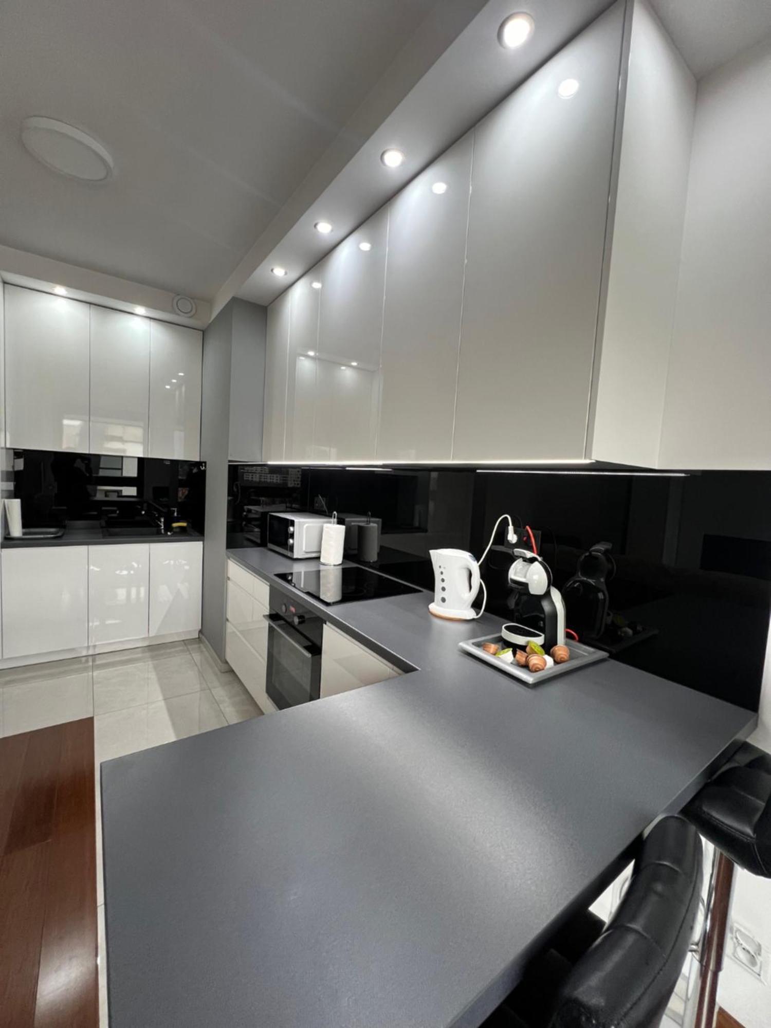 Apartment H&p Silver Warsaw